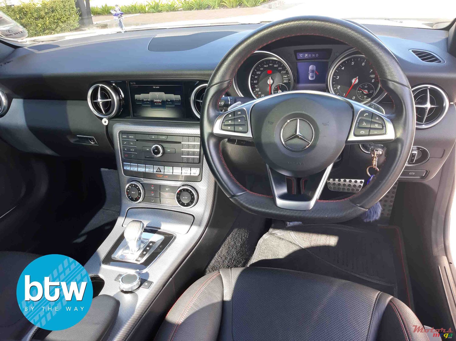 2018' Mercedes-Benz SL-Class photo #6