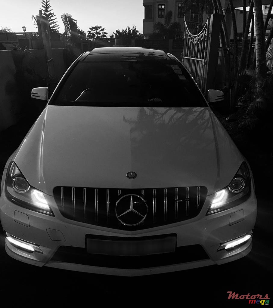 2015' Mercedes-Benz AMG photo #1