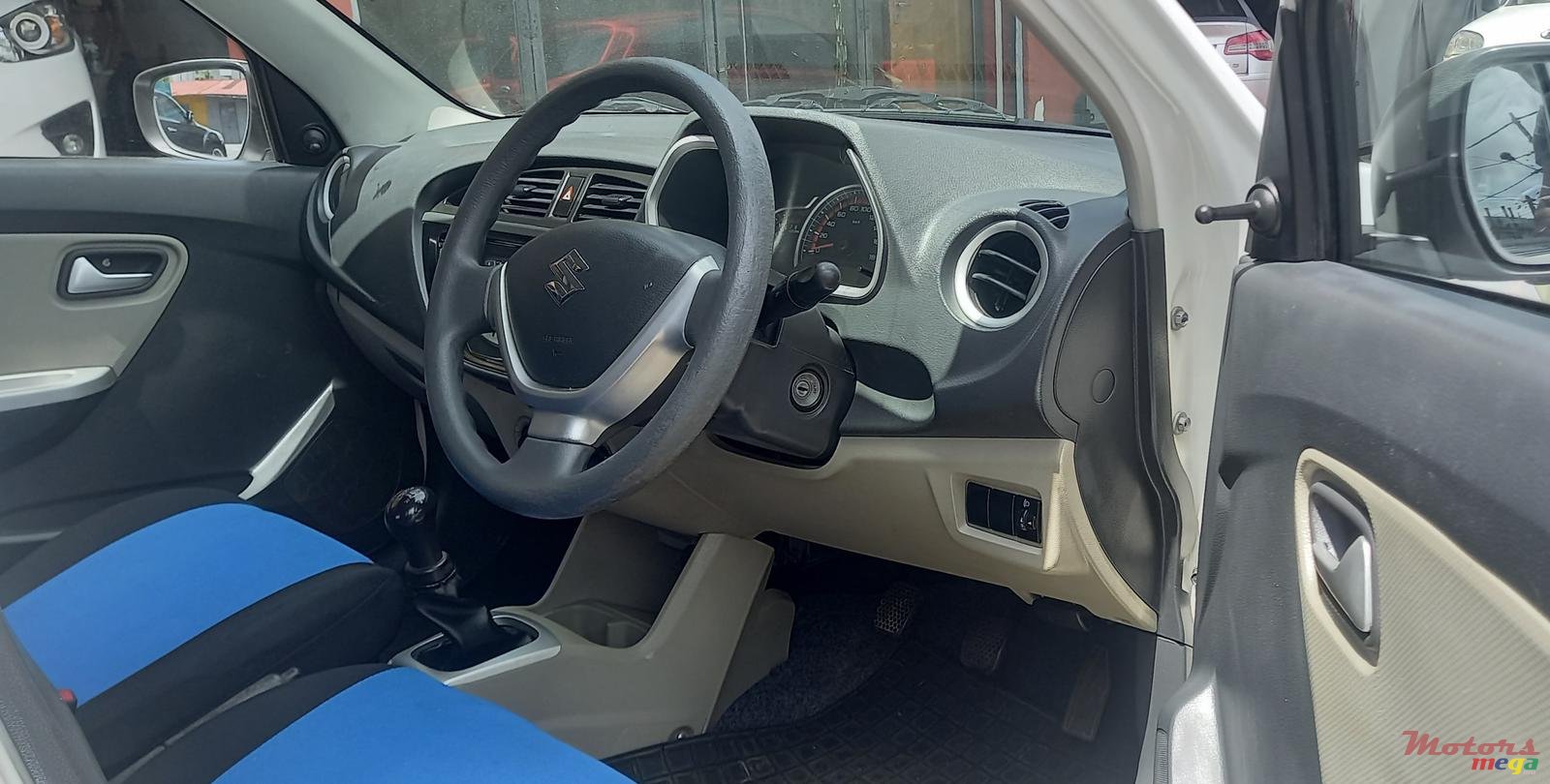 2016' Suzuki Alto K10 photo #5