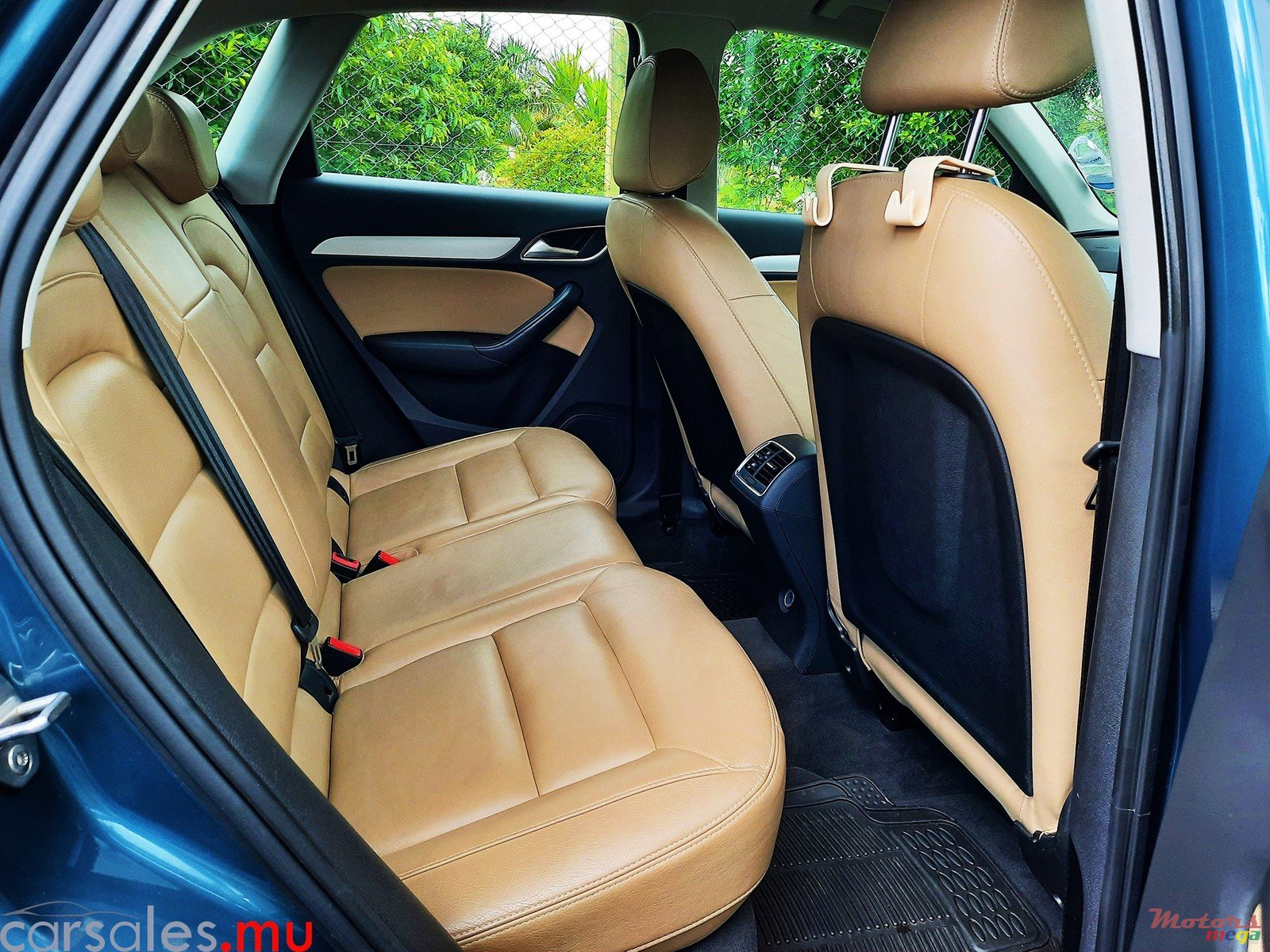 2016' Audi Q3 1.4 TFSI photo #5