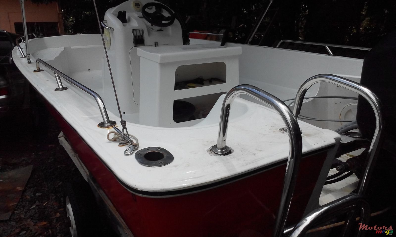 2001' Tremlett 3 V-hull photo #6