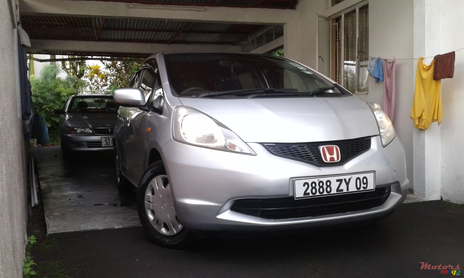 2009' Honda Fit photo #2