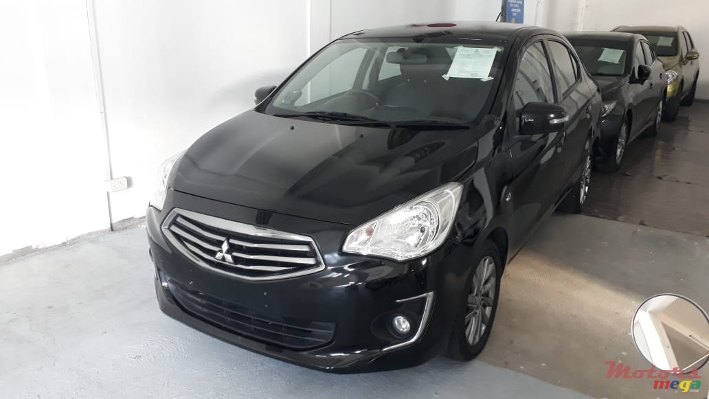 2016' Mitsubishi Attrage photo #2