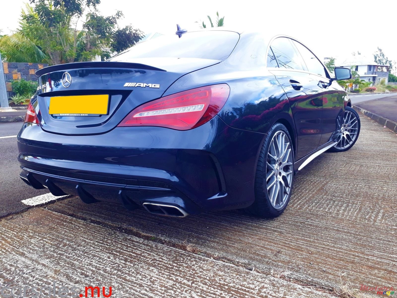 2017' Mercedes-Benz CLA 45 AMG 4Matic Turbo photo #4