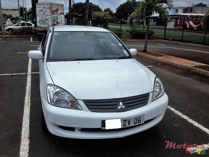 2006' Mitsubishi Lancer Original photo #3