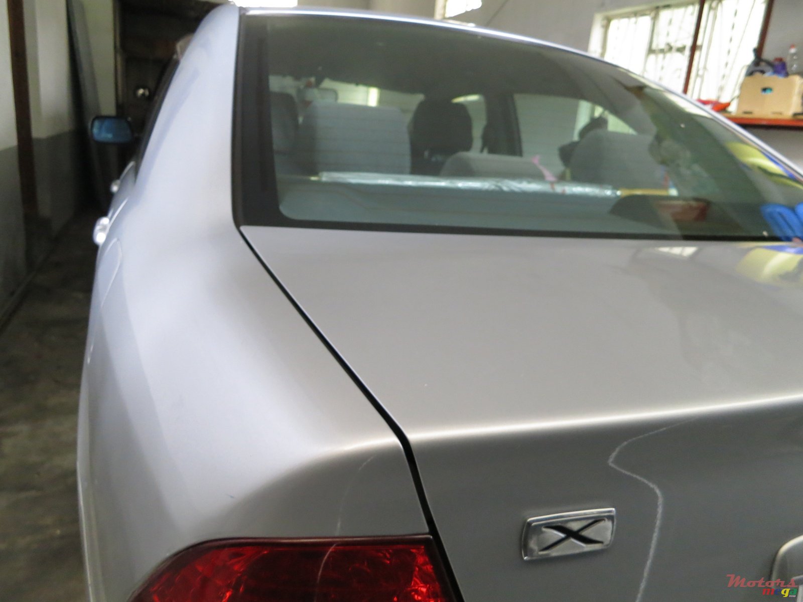 2004' Toyota Corolla photo #2