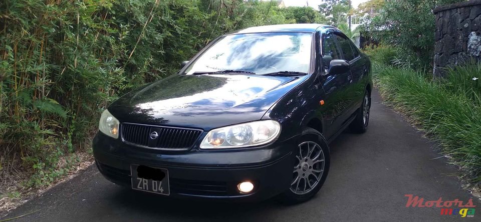 2004' Nissan Sunny N17 photo #2