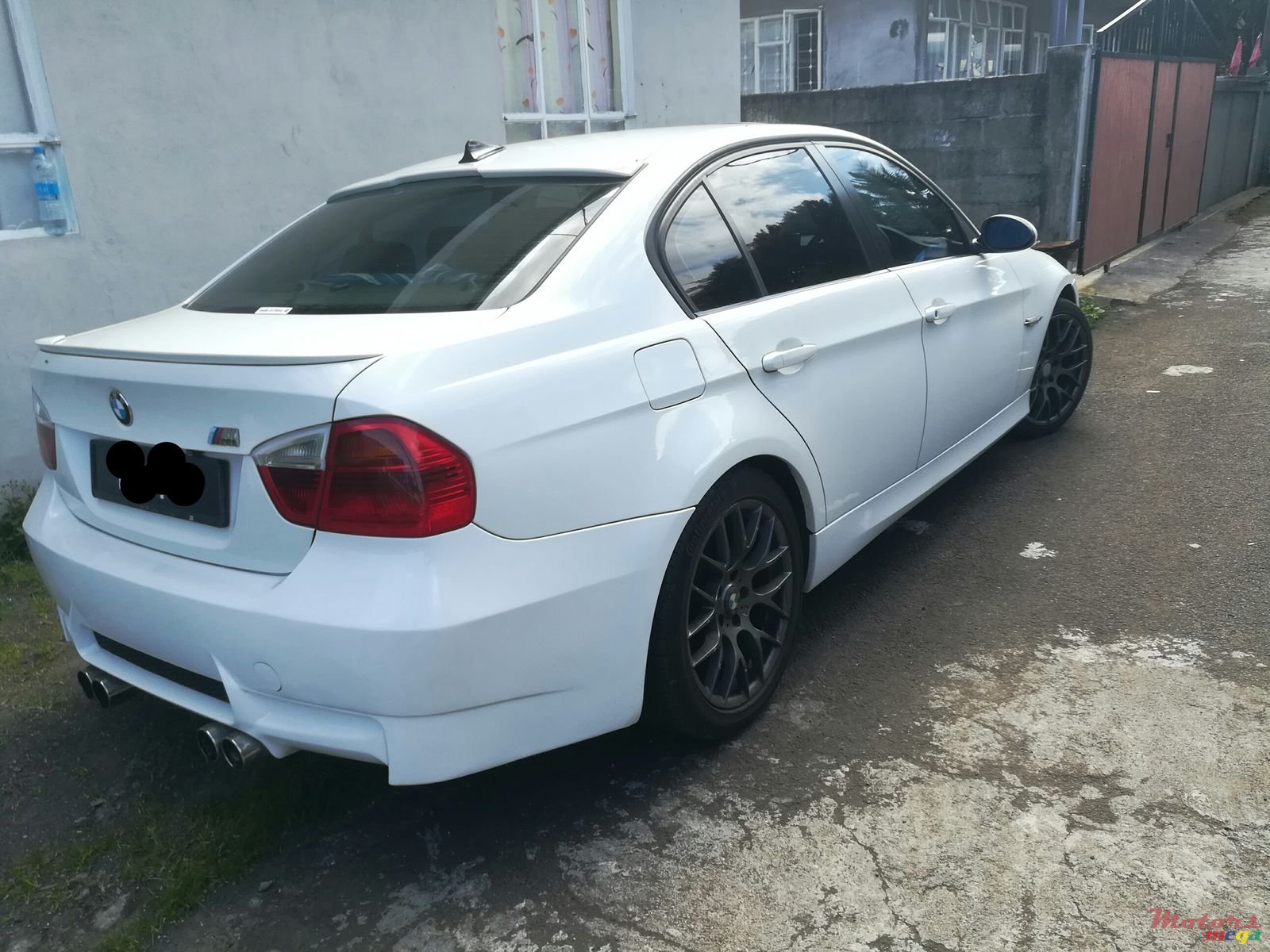 2008' BMW 3 Series photo #4