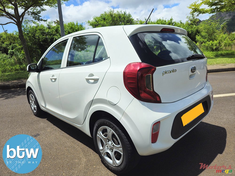 2017' Kia Picanto photo #3
