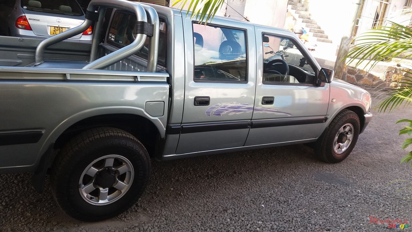 2003' Isuzu 2X4 (KB 250) photo #4