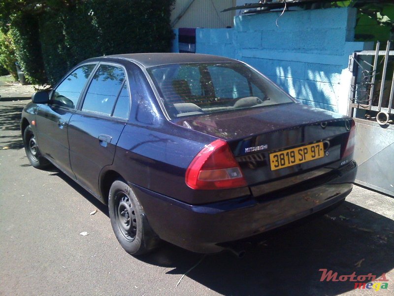 1997' Mitsubishi Lancer glx photo #2