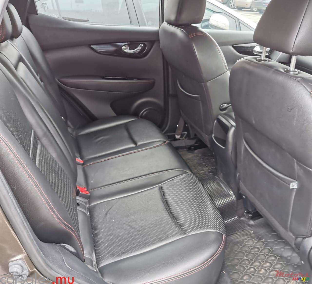 2015' Nissan Qashqai 1.2T photo #4