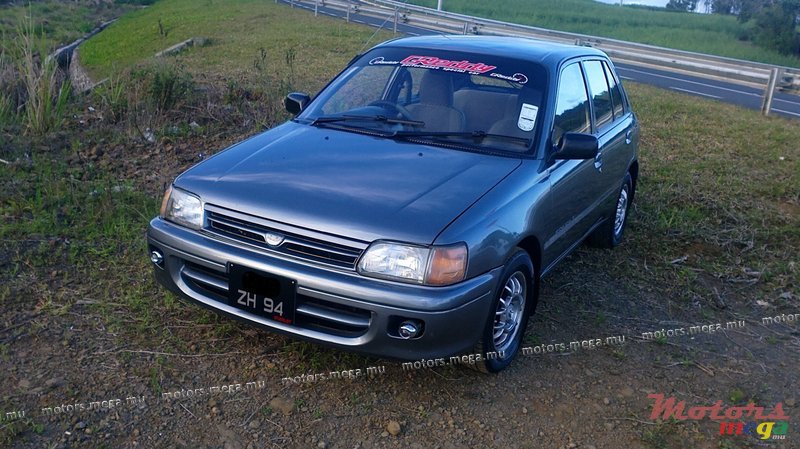 1994' Toyota Starlet photo #1