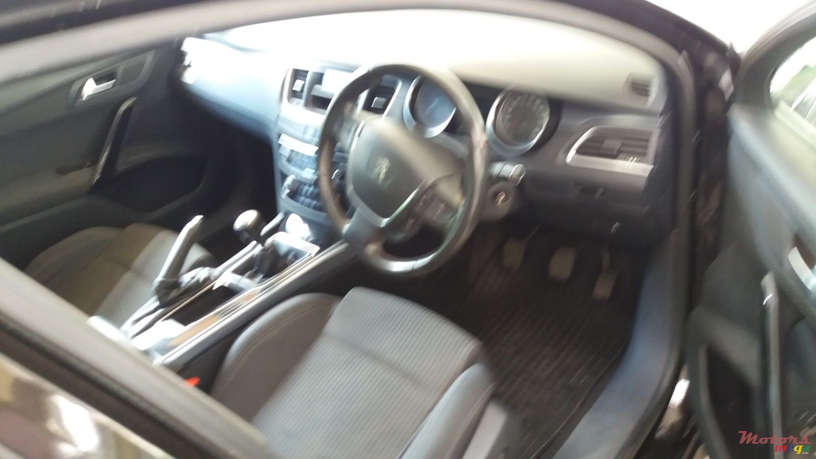 2012' Peugeot 508 photo #3