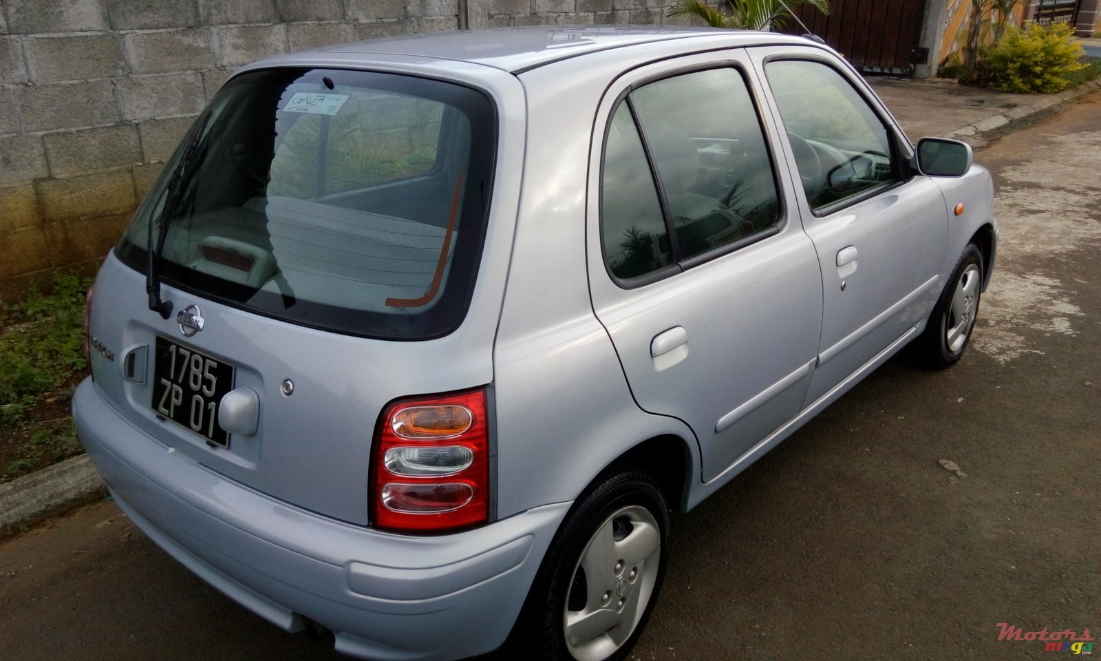 2001' Nissan March AK 11 photo #2