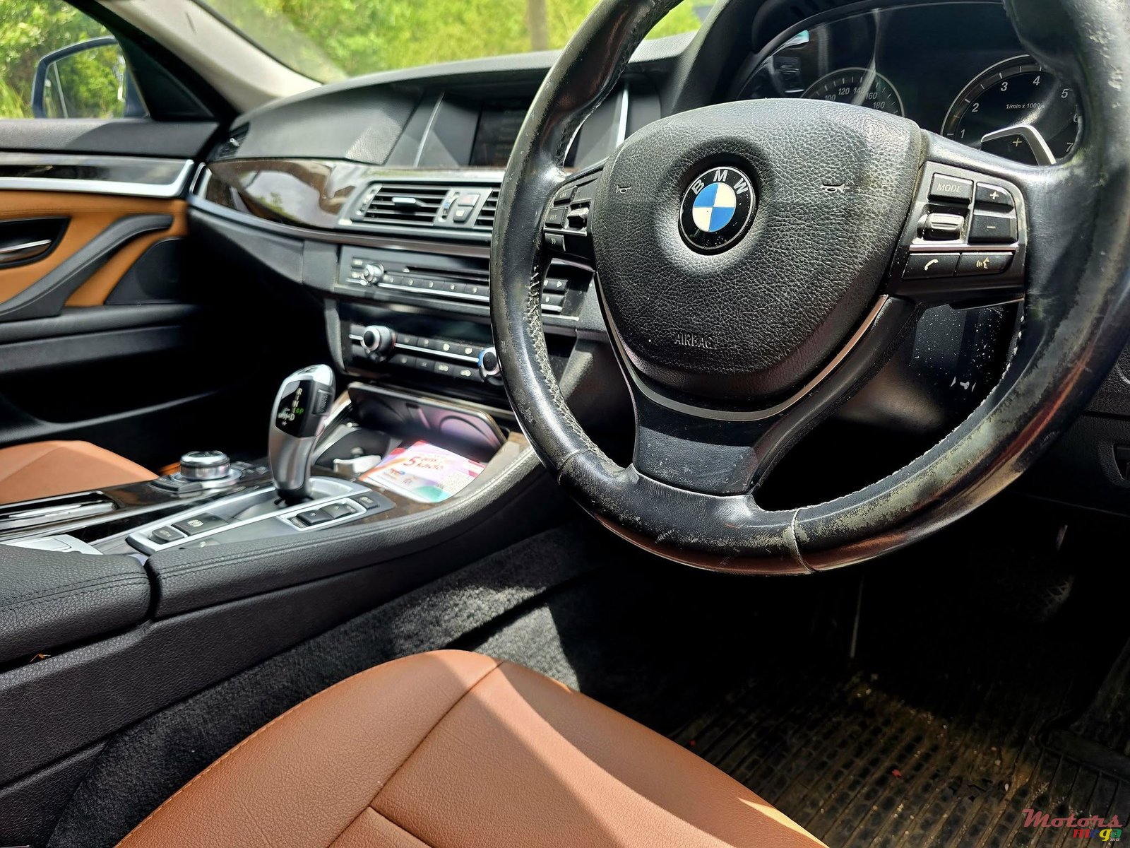 2015' BMW 520 photo #6