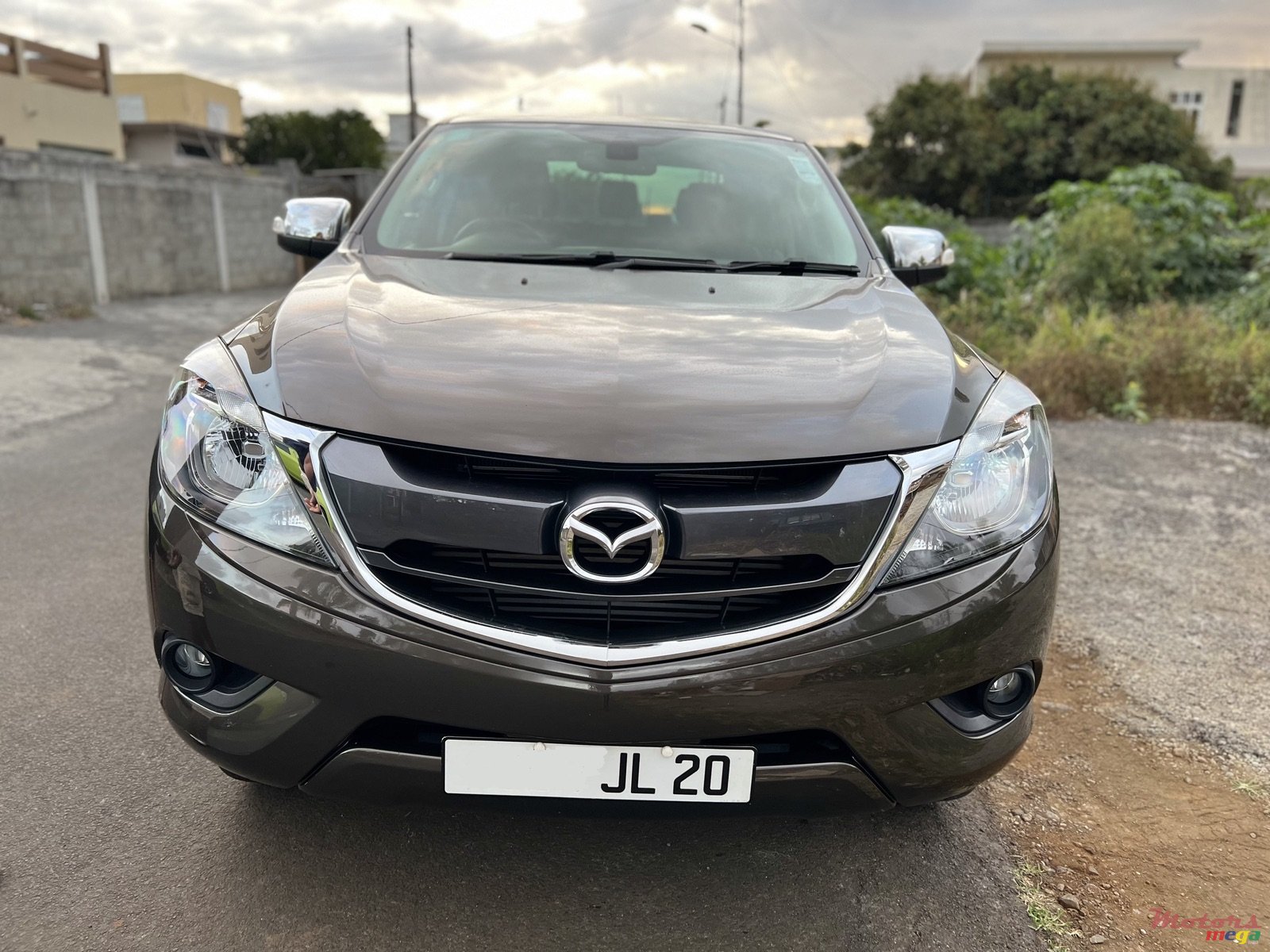 2020' Mazda BT-50 photo #1