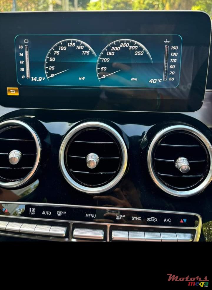 2020' Mercedes-Benz C 180 photo #3