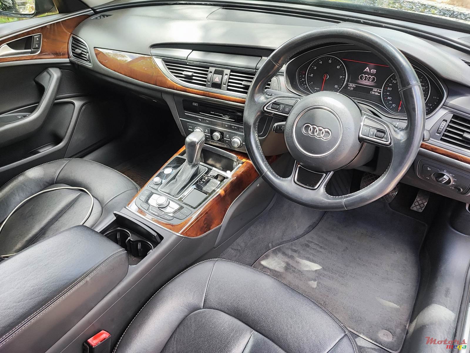 2015' Audi A6 C7 photo #2