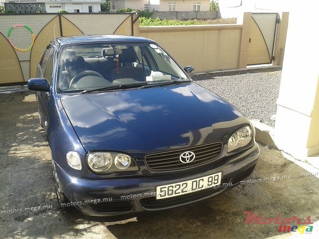 1999' Toyota photo #1