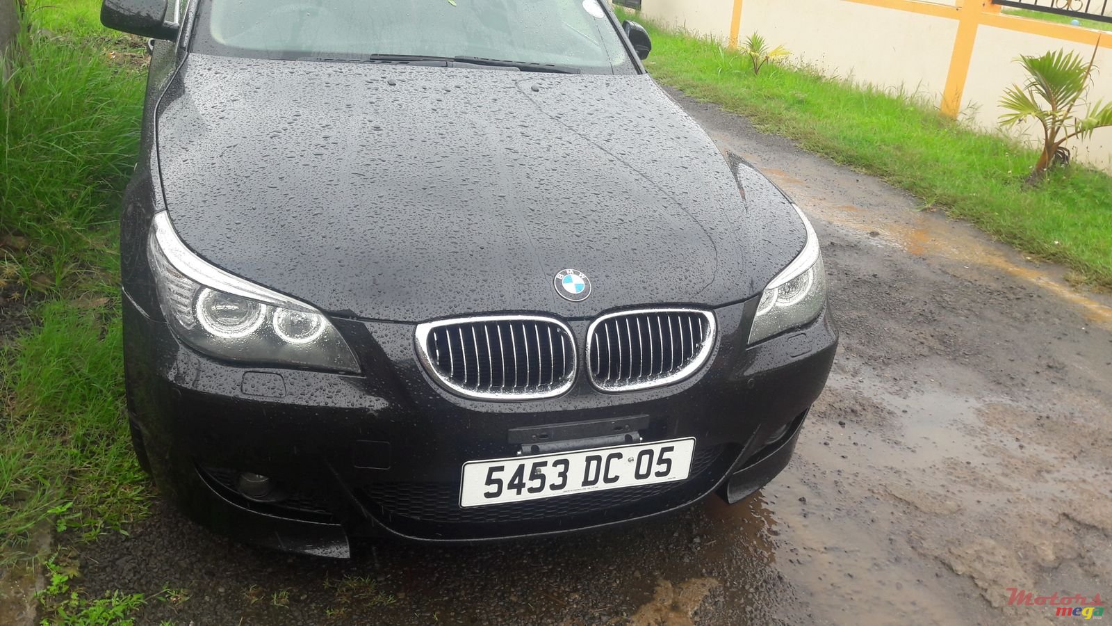 2005' BMW 525 None photo #1