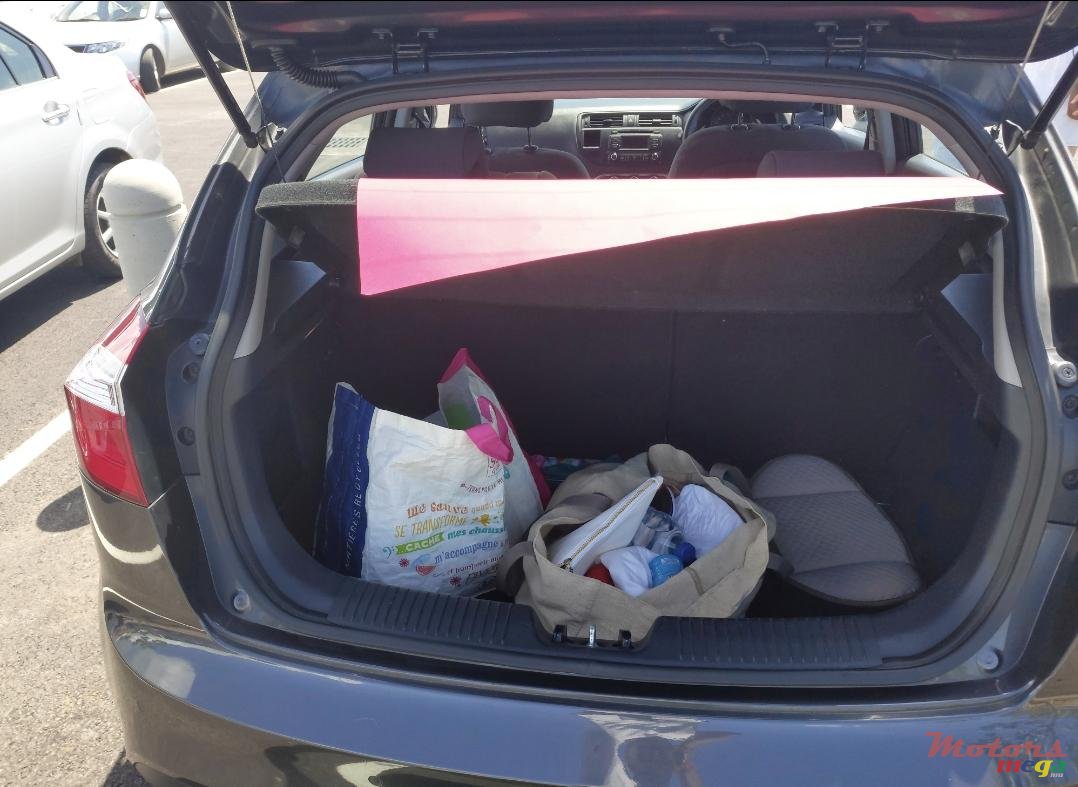 2014' Kia Rio photo #4