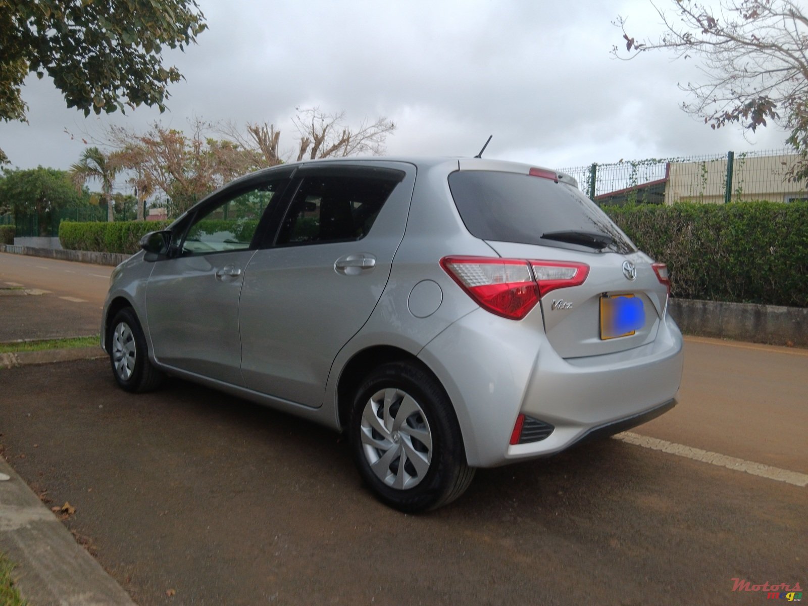 2019' Toyota Vitz photo #2