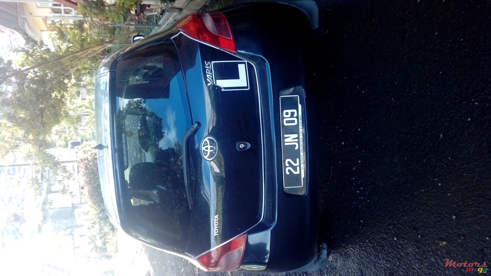 2009' Toyota Yaris Alloy wheels,fog lamps photo #7