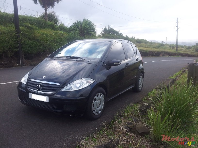 2005' Mercedes-Benz A 150 photo #2