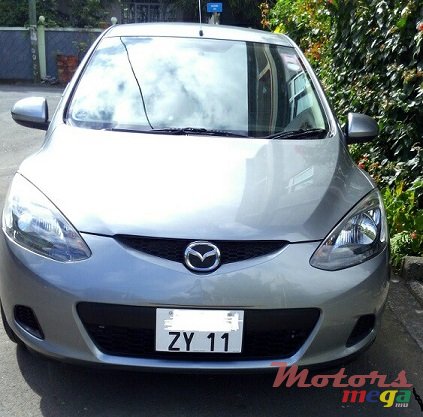 2011' Mazda Demio photo #1