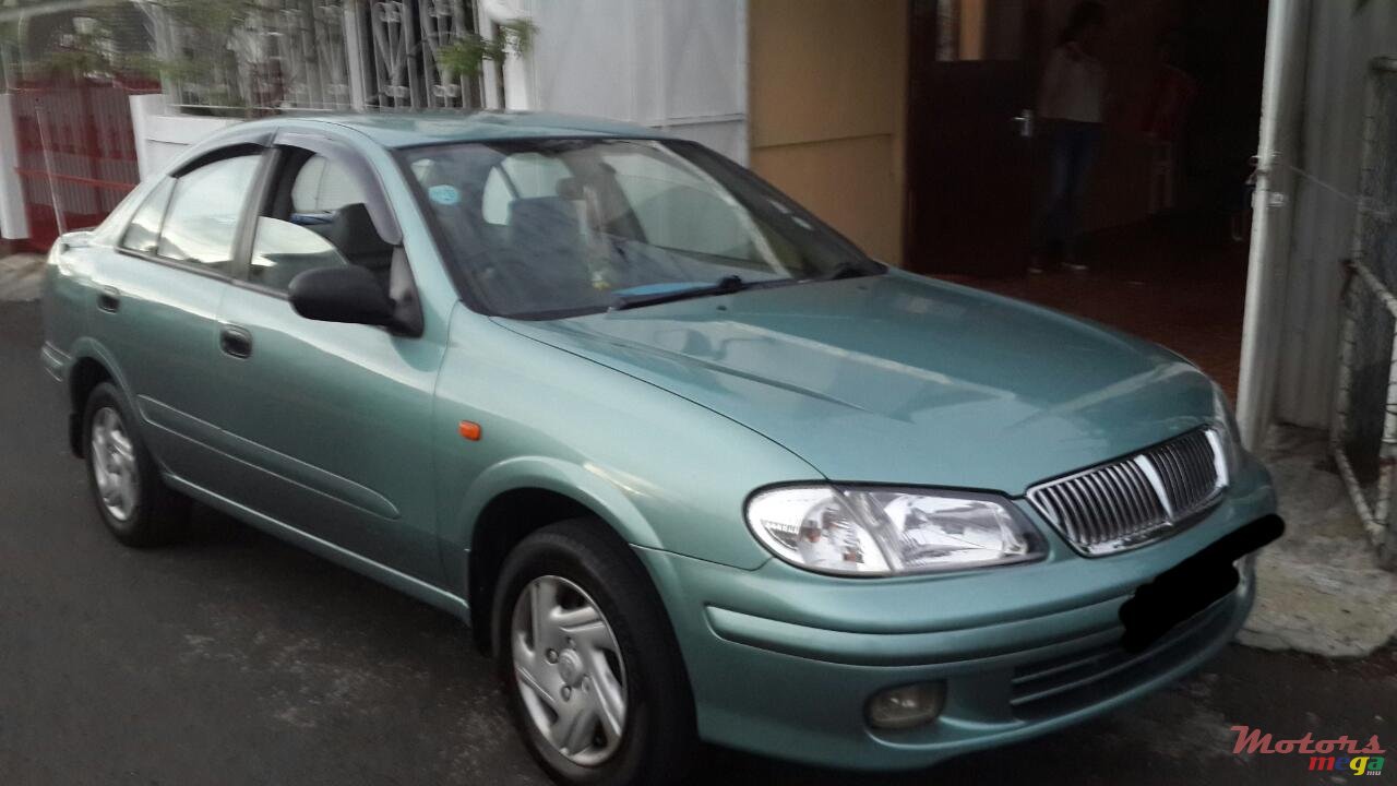 2002' Nissan Sunny N16 photo #1
