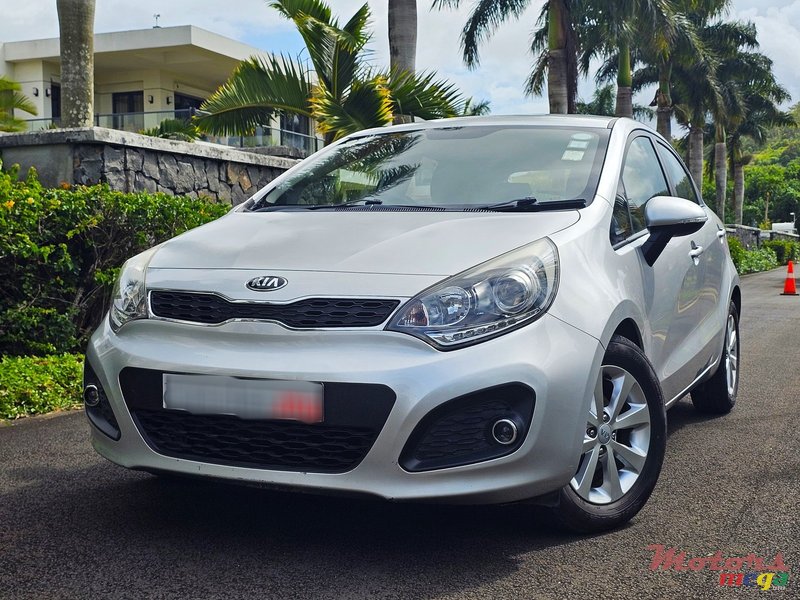 2014' Kia Rio 1.2 Hatchback photo #1