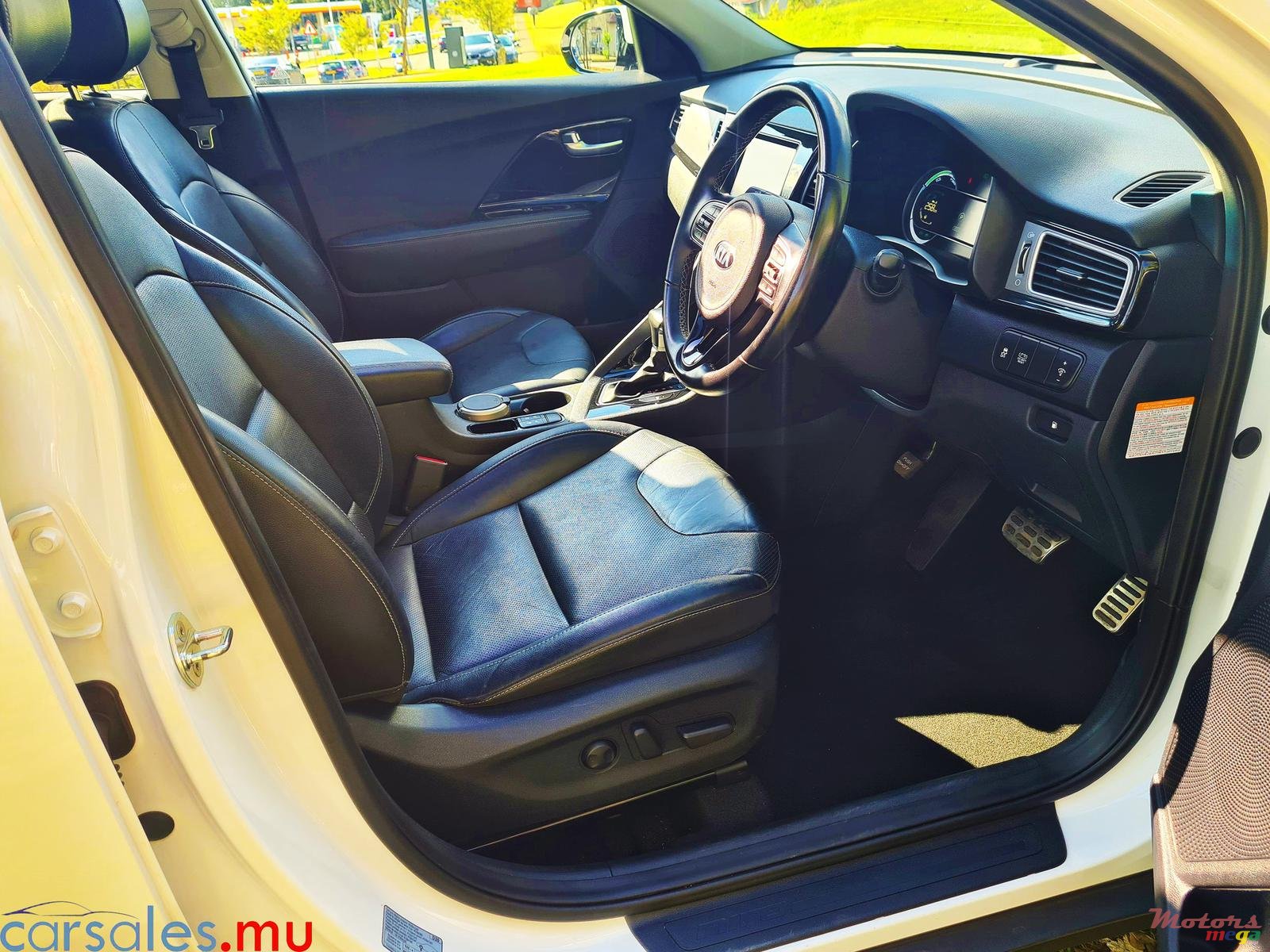 2019' Kia Niro Eco Hybrid photo #5