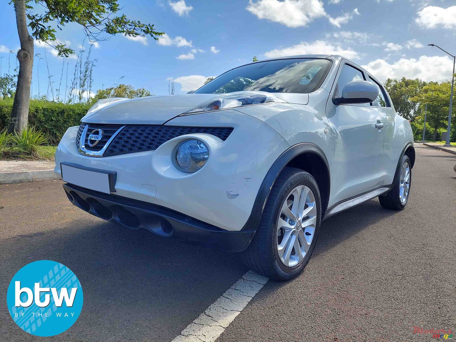 2013' Nissan Juke photo #2