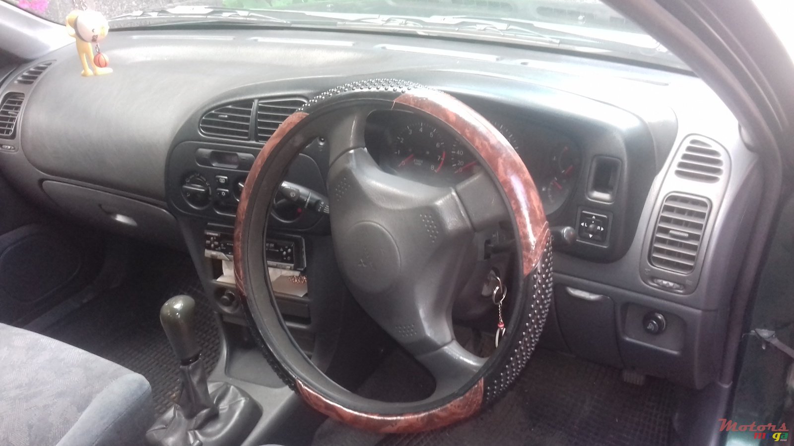 1998' Mitsubishi Lancer photo #1