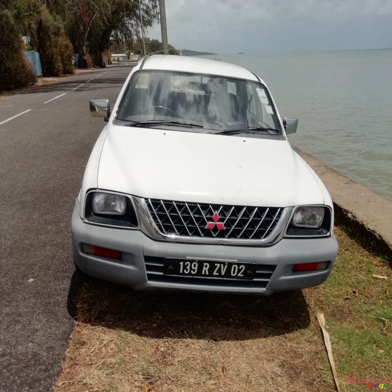 2002' Mitsubishi L 200 photo #3