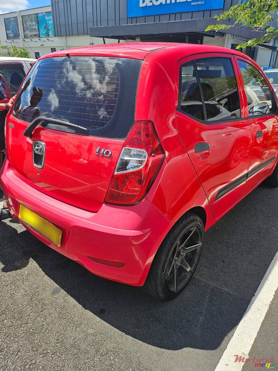 2012' Hyundai i10 photo #2