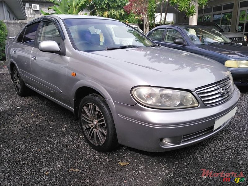 2004' Nissan Sunny N17 photo #2