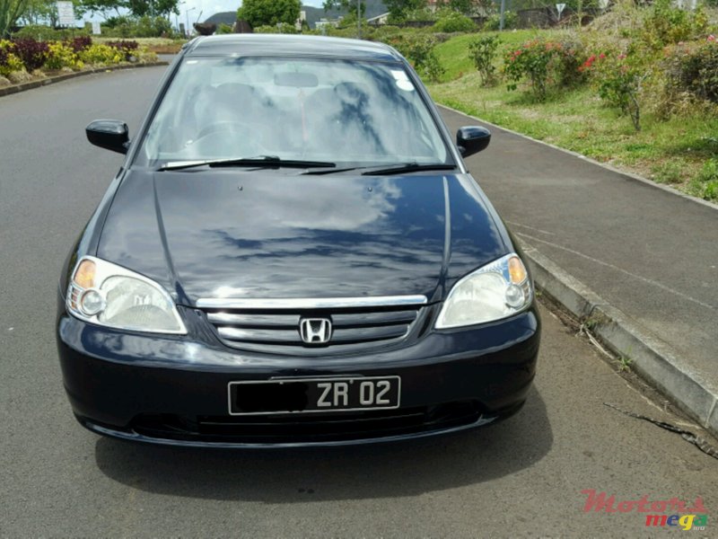 2002' Honda Civic Es8 photo #2