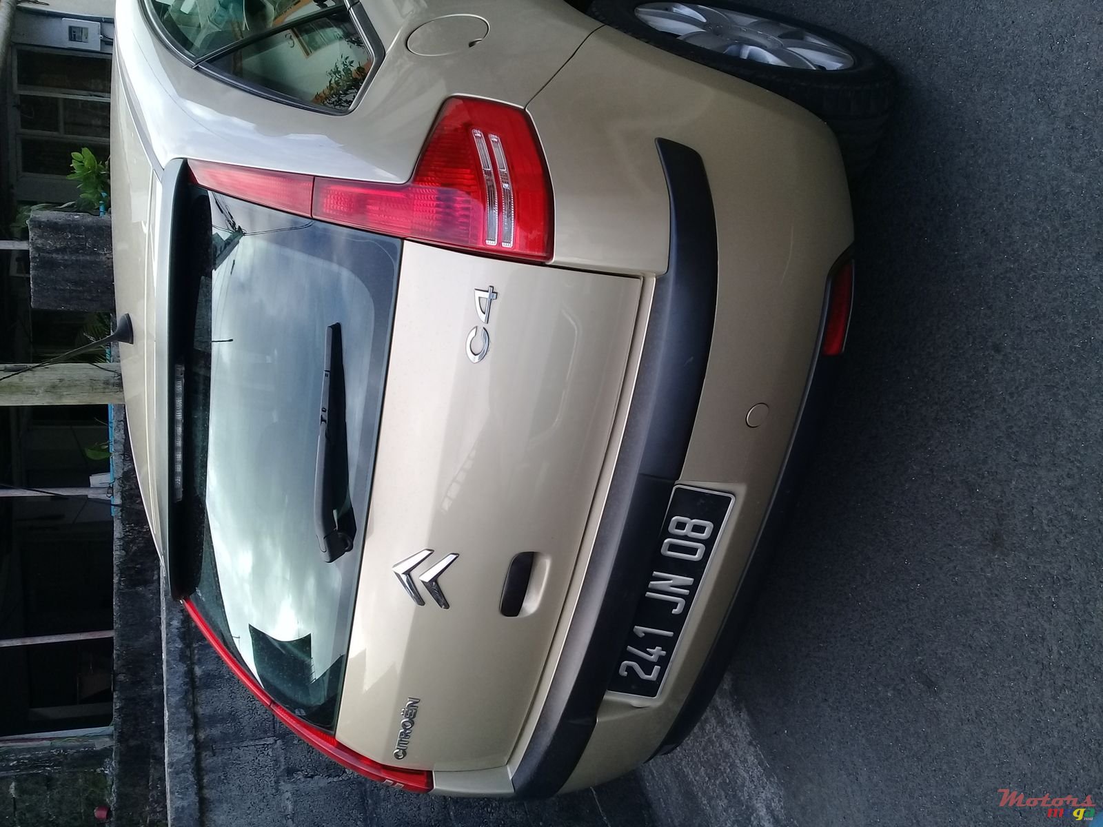 2008' Citroen C4 Picasso photo #6