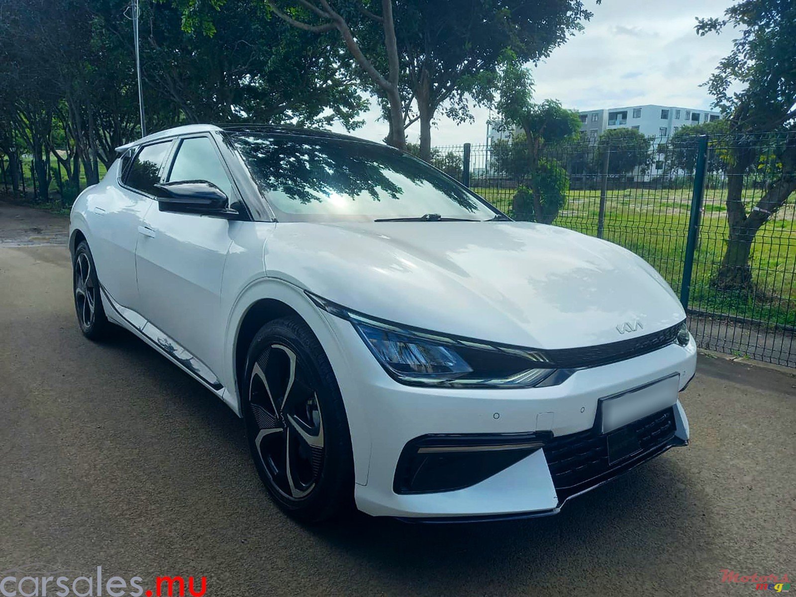 2022' Kia EV6 GT Line 239Kw photo #2