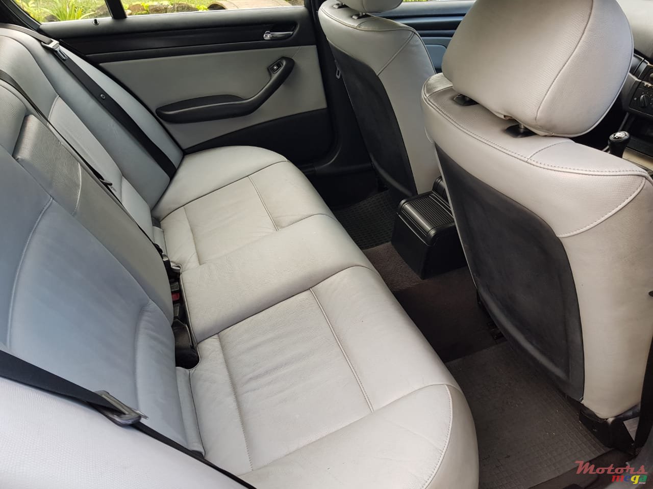 2004' BMW 3 Series Sedan E 46 photo #4