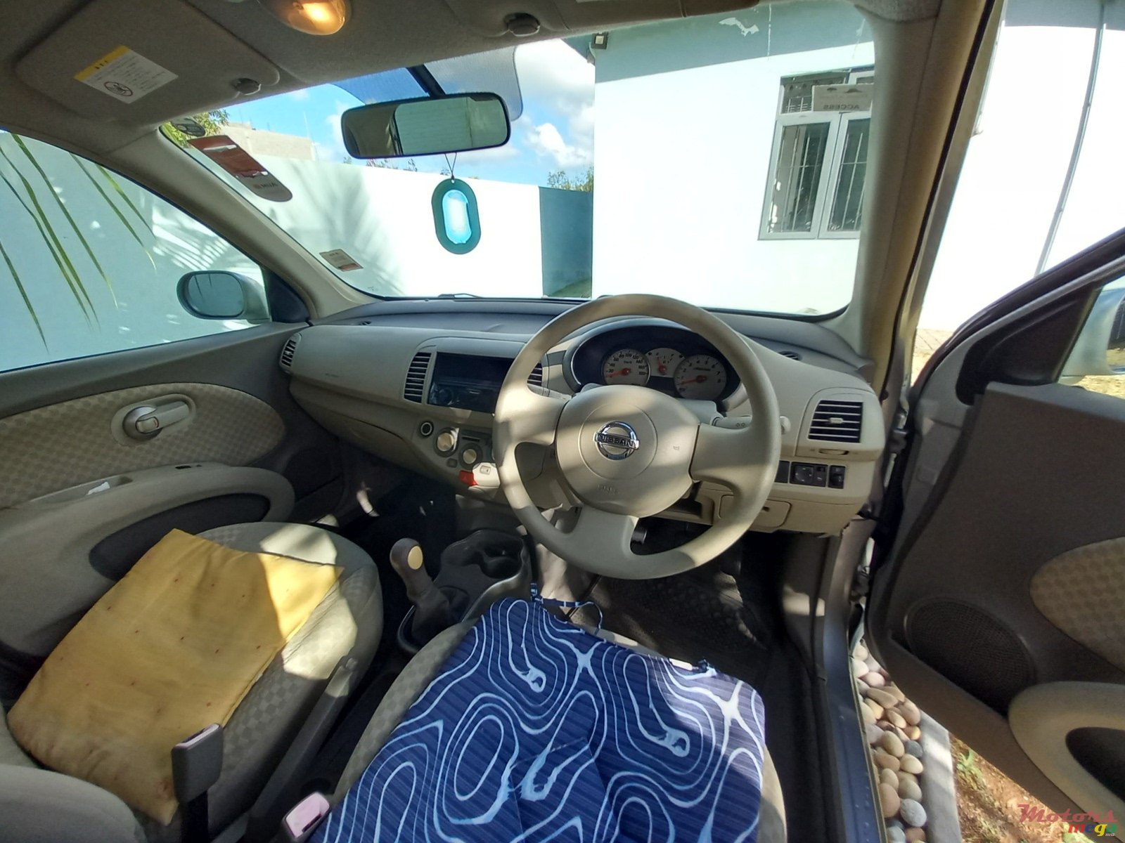 2010' Nissan March Ak12 photo #7