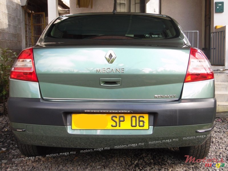 2006' Renault Megane 2 photo #3