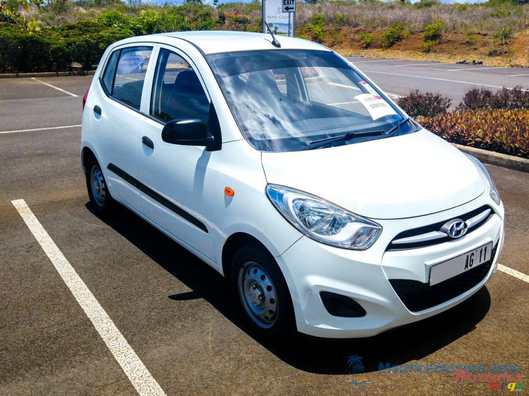 2011' Hyundai i10 photo #1