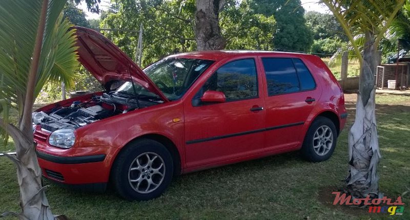 1999' Volkswagen Golf photo #4