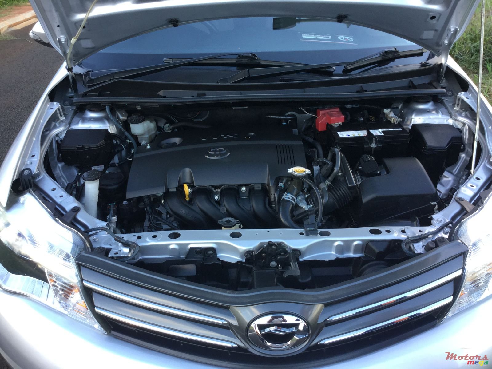 2013' Toyota Axio photo #6