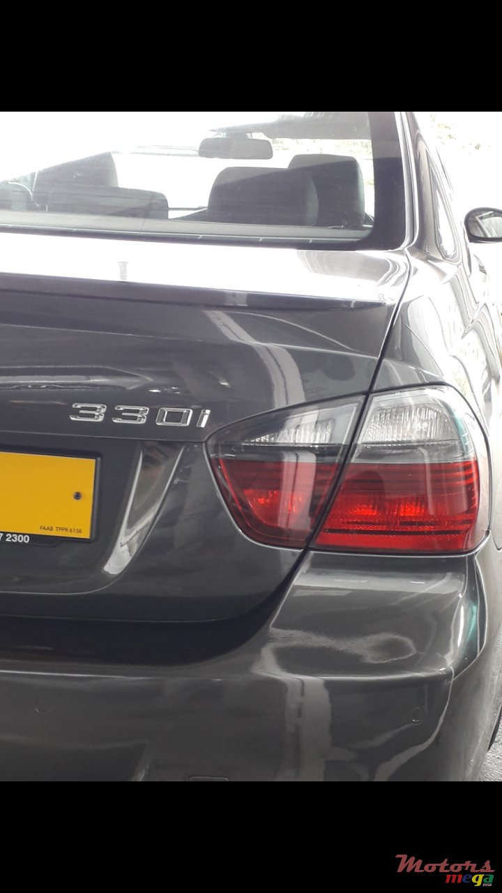 2005' BMW 3 Series photo #4