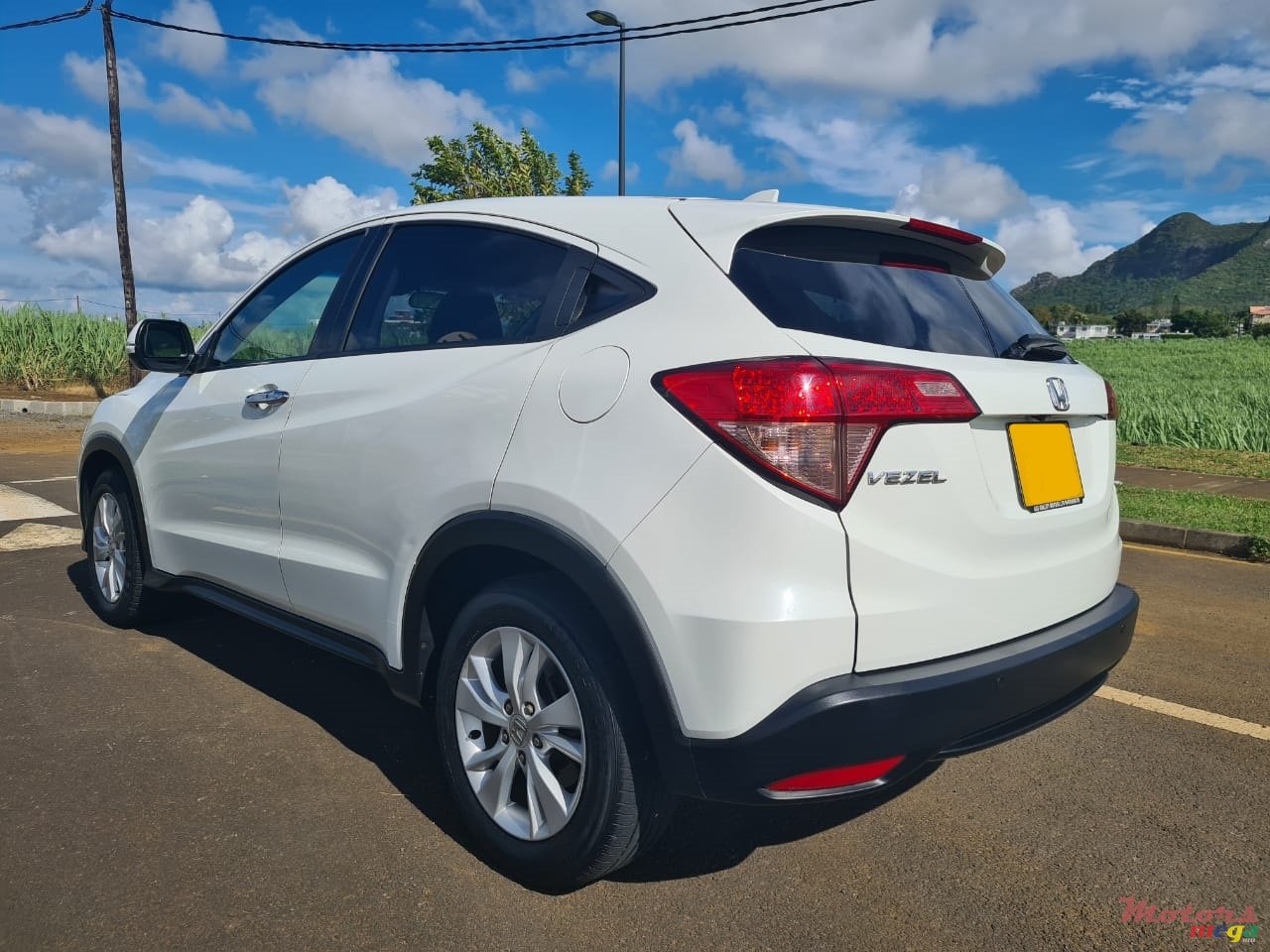 2016' Honda CR-V photo #1