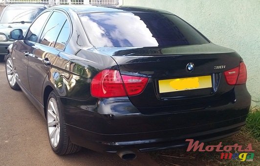 2008' BMW 318 i photo #4